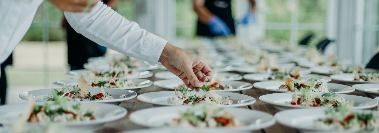 Come aprire un servizio catering: strategie e consigli